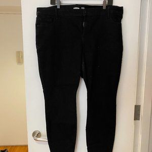 Old Navy High-Waisted Secret-Slim Pockets + Waistband Plus Size Rockstar Super